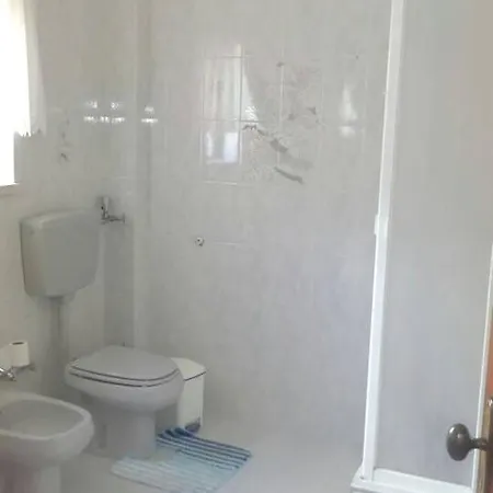 2 Bedrooms House At 8 Km Away From The Beach * Palmela