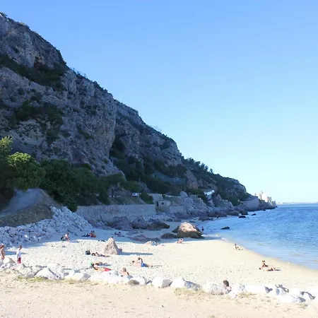 2 Bedrooms House At 8 Km Away From The Beach Palmela